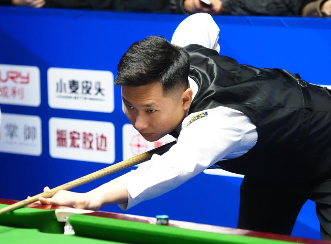 很多人都期 很多人都期